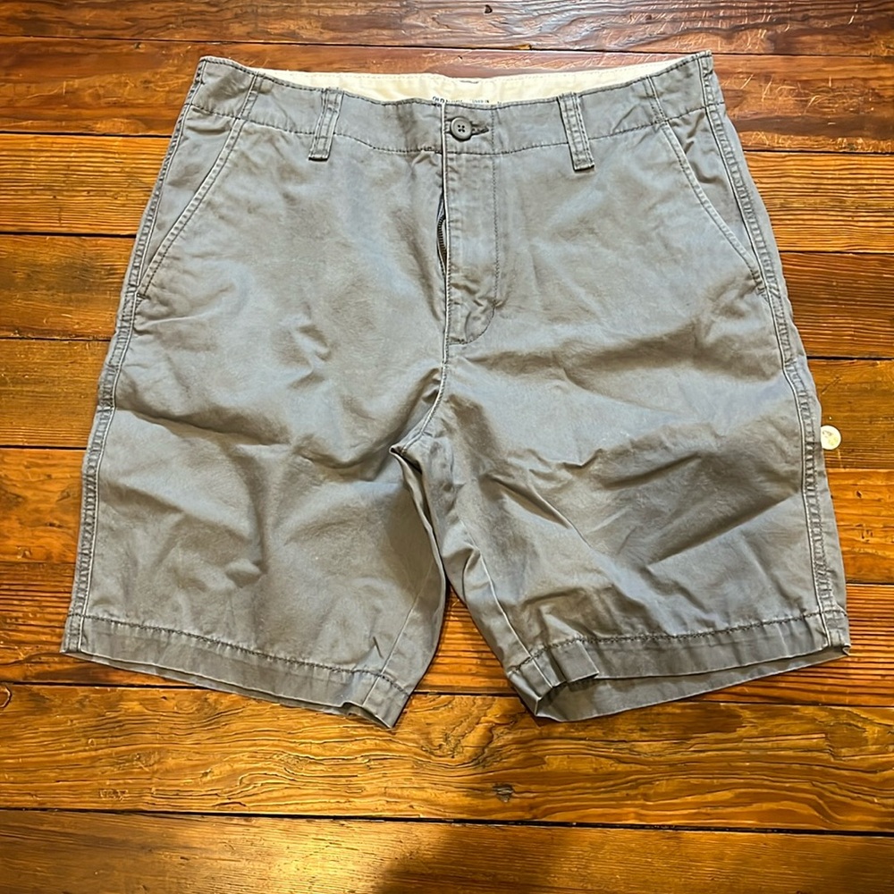 Gray shorts